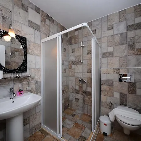 Séjour chez l'habitant Neruda *