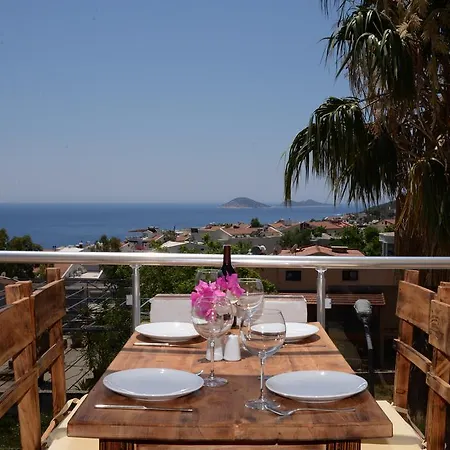 Neruda Homestay