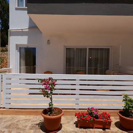 Homestay Neruda Kalkan