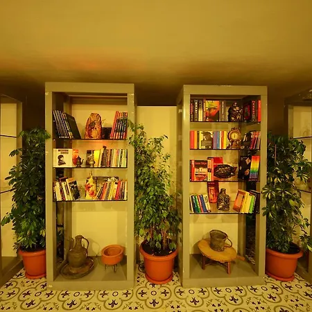 Séjour chez l'habitant Neruda